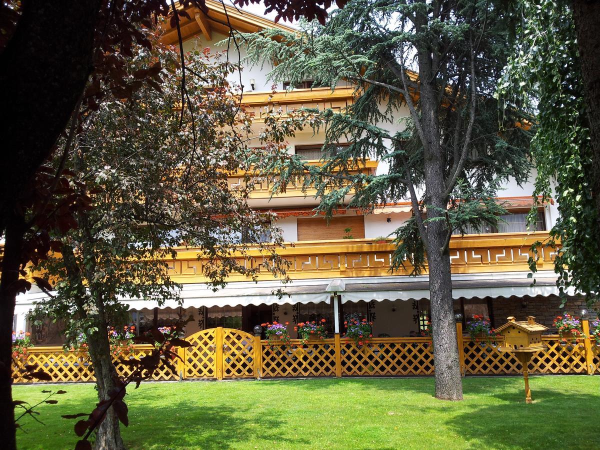 Hotel Hubertushof ヴィピテーノ エクステリア 写真